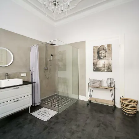 City Apartments Siegburg Studios * Зигбург